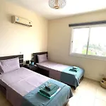 Apartment Roof Terrace Heaven With Sea View Klorakas