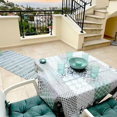 Roof Terrace Heaven With Sea View * Klorakas